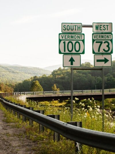 vermont road and road signs